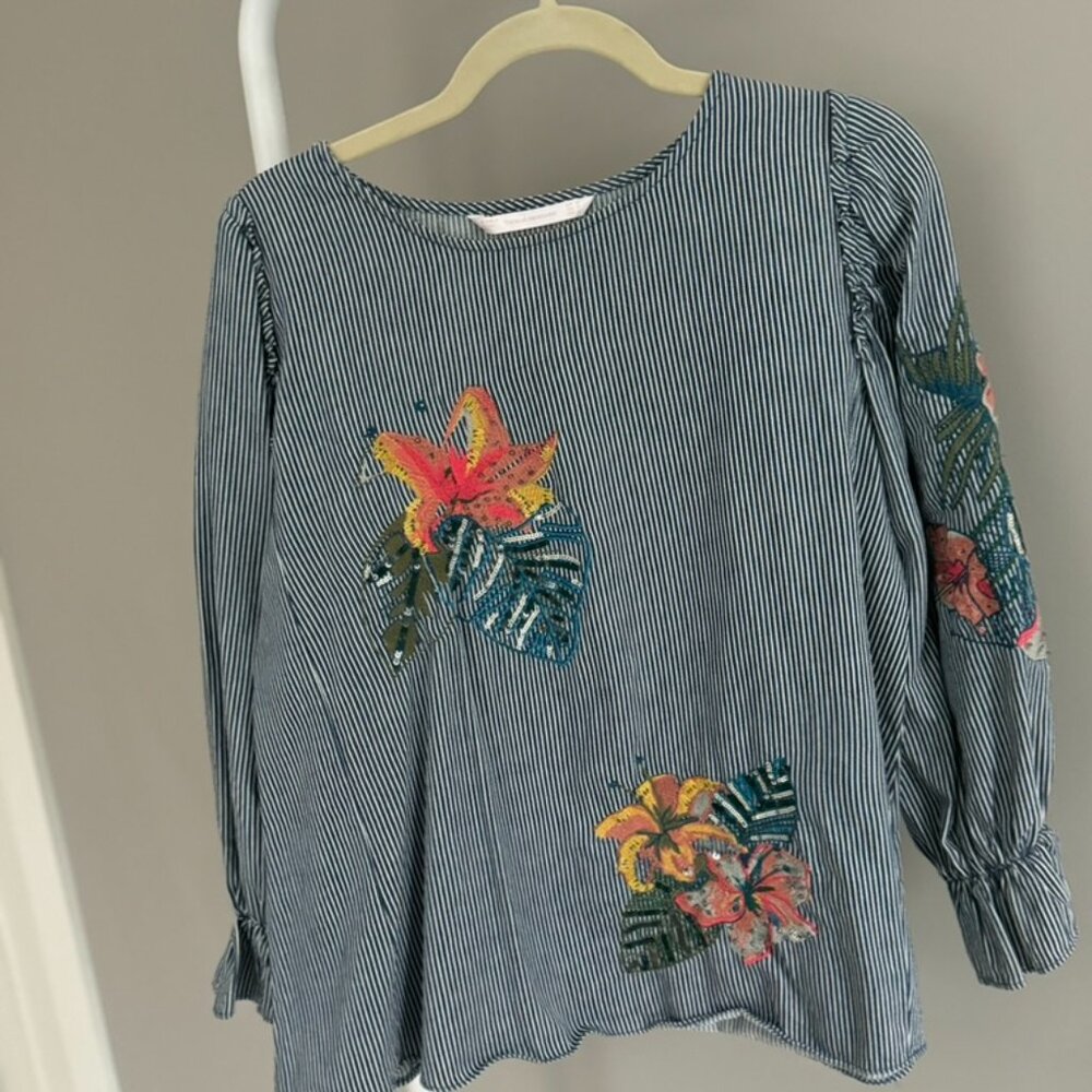 Zara White and Blue Pinstripe Blouse with Flowers